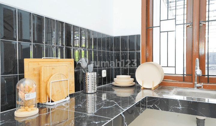 Griya Loka Bsd Dijual Rumah Siap Huni Semi Furnished SHM Nego 11
