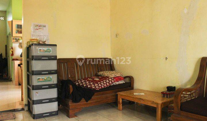 Rumah 2 Lantai Strategis 12 Menit ke Alia Hospital Depok Siap Huni J14005 2