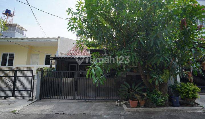 Rumah SHM 10 menit ke Mall Daan Mogot Cengkareng Luas Bisa Nego Siap KPR J20006 1