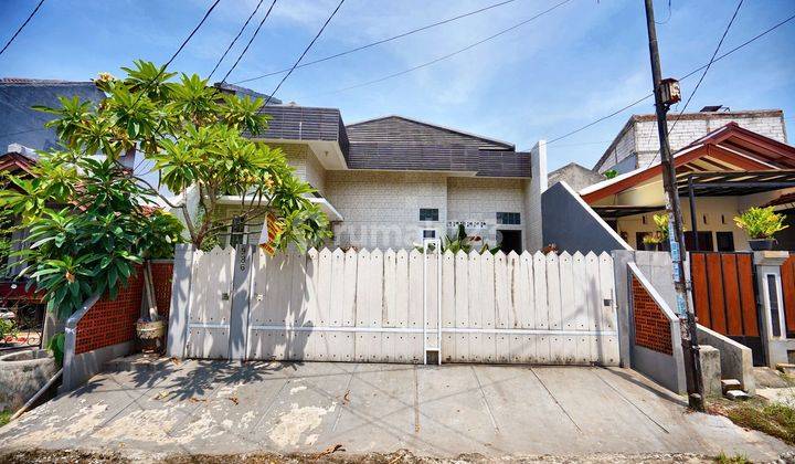 Rumah Seken Terawat Luas 15 Menit ke Mall Bintaro Jaya Xchange J6439 1