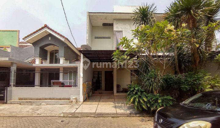 Rumah 3 Lt Luas Dibantu KPR 15 menit ke Tangcity Mall Hadap Utara J24870