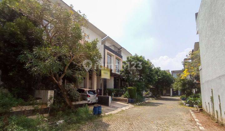 Rumah Strategis Siap KPR 14 menit ke The Breeze BSD City J24968 2