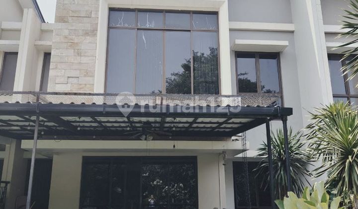Spacious 2-Carport House 10 Minutes to AEON Mall BSD City North Facing J28742 2