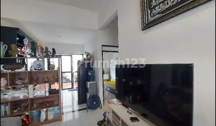 Strategic House 15 Minutes to Siloam Hospitals Bogor with KPR J-38162 Assistance Strategic House 15 Minutes to Siloam Hospitals Bogor with KPR J-38162 Assistance