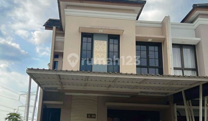 3-Story House with SHM 7 Minutes to Living Plaza Pamulang KPR Assisted J-33755