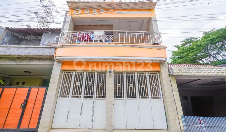 Rumah Minimalis 15 Menit ke RS Permata Depok 3 Lt Hadap Utara J35783 Rumah Minimalis 15 Menit ke RS Permata Depok 3 Lt Hadap Utara J35783