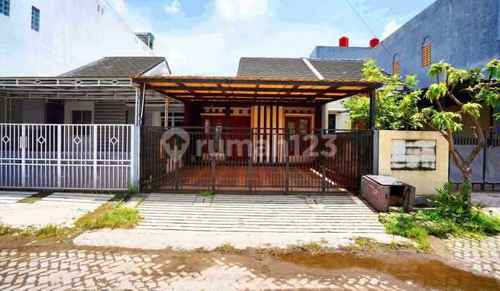 Rumah LT 120 Strategis 15 menit ke Pintu Tol Karawaci 2 Bisa KPR J14759