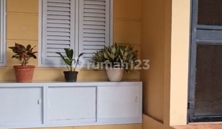 Ready-to-Occupy House 10 Minutes to Cilebut Station SHM Assisted with Mortgage J-45401