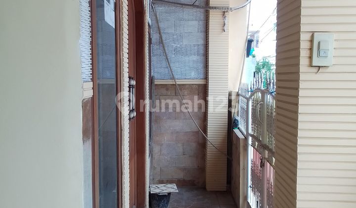 Rumah LB 125 SHM 7 Menit ke Green Walk Mall Dibantu KPR J-32404 2