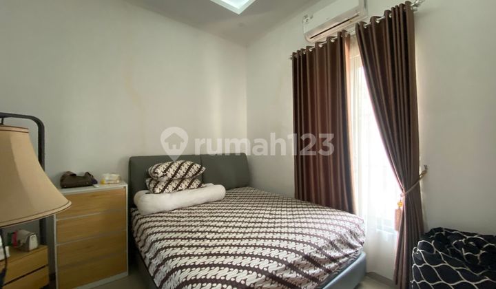 4-Bedroom House with SHM 11 Minutes to Eka Hospital Cibubur Ready for KPR J38384 2