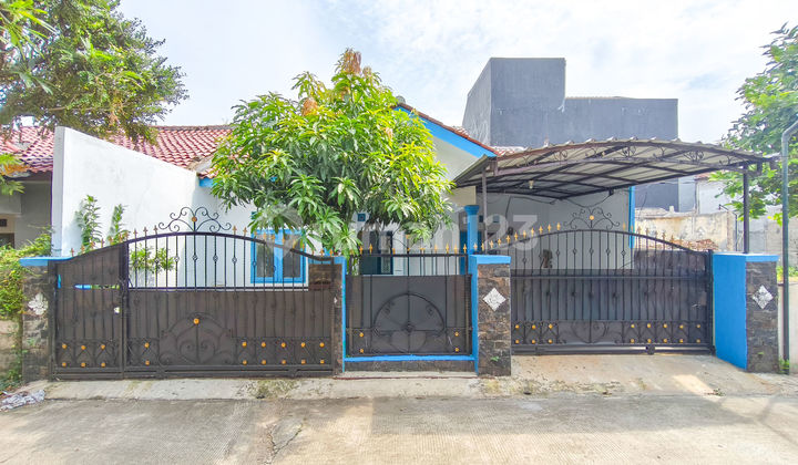 Rumah Luas Strategis 15 Menit ke The Park Sawangan Dibantu KPR J-37238