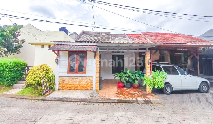 Minimalist House 1 Story 5 Minutes to Brawijaya Hospital Sawangan North Facing J46043