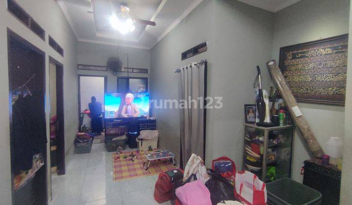 Rumah SHM 9 menit ke Stasiun Depok Harga Nego Siap KPR J29163 2