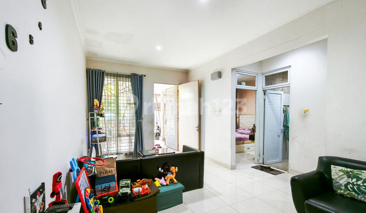 Rumah 2 Lantai 10 Menit ke Transmart Yasmin Bogor Hadap Selatan J32407 2