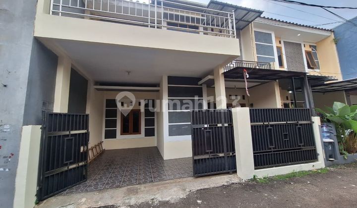 Rumah Siap Huni 7 Menit ke Gerbang Tol Kukusan 3 Hadap Selatan J39552 Rumah Siap Huni 7 Menit ke Gerbang Tol Kukusan 3 Hadap Selatan J39552