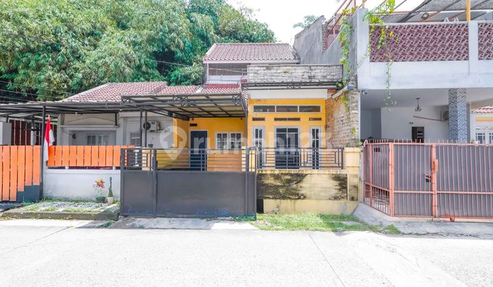 Rumah SHM LB 120 Hadap Utara 19 Menit ke Stasiun Depok Siap KPR J-37763