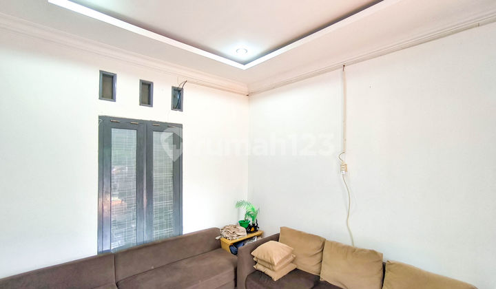 Minimalist House 10 Minutes to Ciputra Hospital CitraRaya Low Down Payment J28449 2