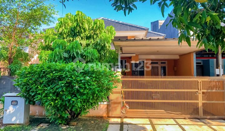 Rumah 5 Kamar SHM 15 Menit ke Living World Kota Wisata Hadap Timur J22911 Rumah 5 Kamar SHM 15 Menit ke Living World Kota Wisata Hadap Timur J22911