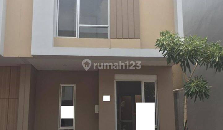 Rumah 2 Lantai Dekat Pusat Perbelanjaan di Gading Serpong Siap Huni J-18664 1