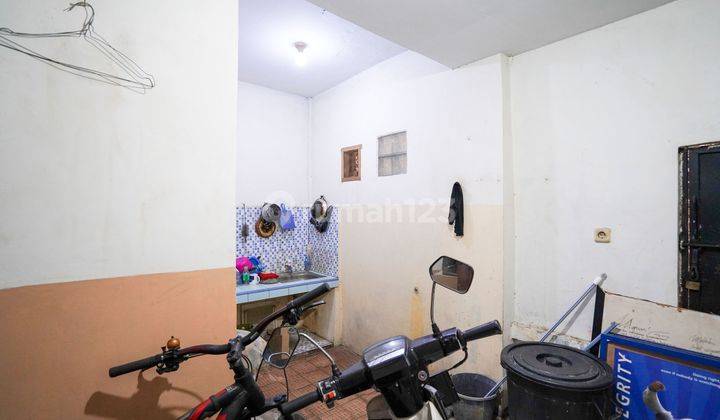 Rumah LB 262 Strategis 10 Menit ke Mall Grand Indonesia Dibantu KPR J25670 2