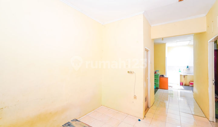 Rumah Minimalis 3 Kt 9 Menit ke The Park Sawangan Dibantu KPR J36616 2