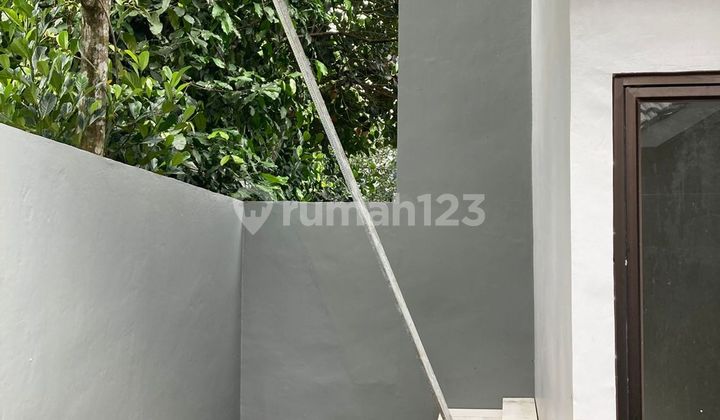 Land 102 sqm, SHM (Certificate of Ownership), East Facing, Near Metropolitan Mall Cibubur J-40368 2