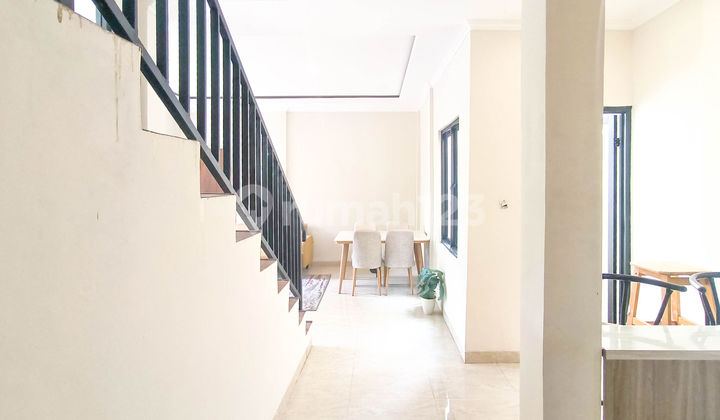 Rumah SHM Siap KPR 15 Menit ke Stasiun Pondok Ranji Dibantu KPR J32095 2