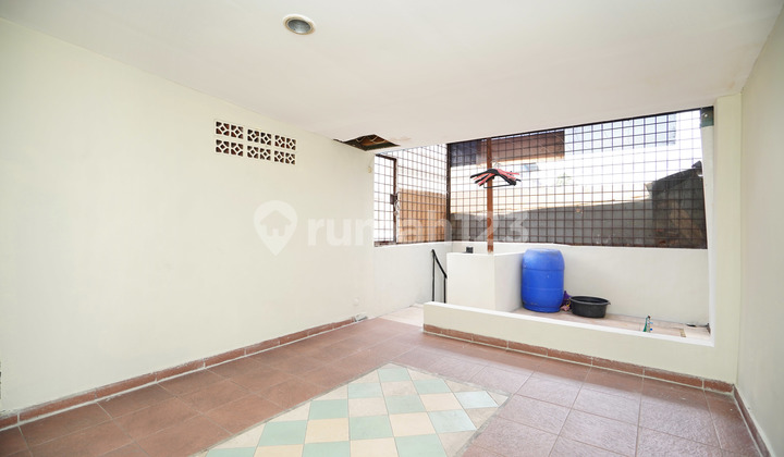 Rumah Siap Huni Full Furnish di Taman Ubud. Bisa Cash Kpr 8