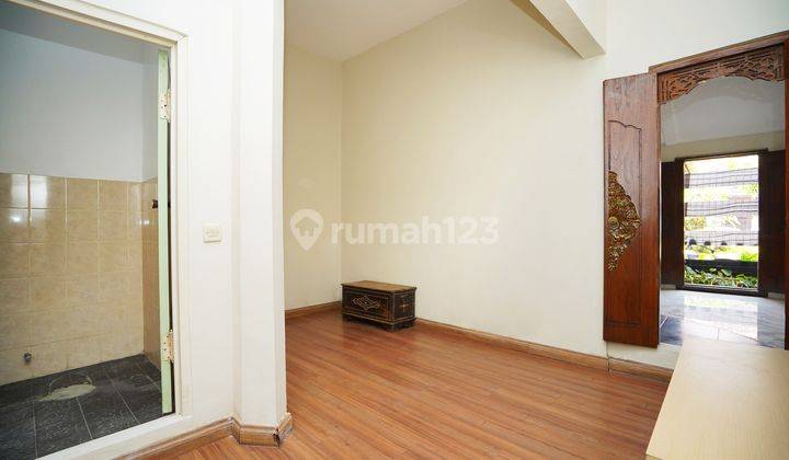 Rumah Siap Huni Full Furnish di Taman Ubud. Bisa Cash Kpr 25