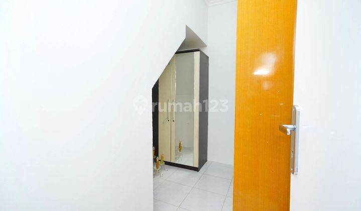 Rumah SHM 2 Lantai di Serpong City Paradise, Tangerang Selatan Siap KPR J15290 15