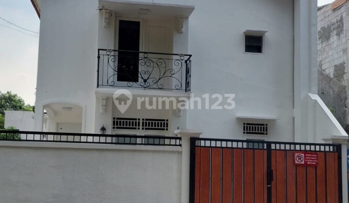 Dijual Rumah Hoek Sektor Gading Serpong  3