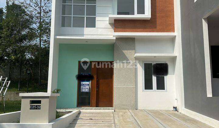 Dijual Rumah Cantik Rumah Cluster Azura Vanya Park Bsd 2