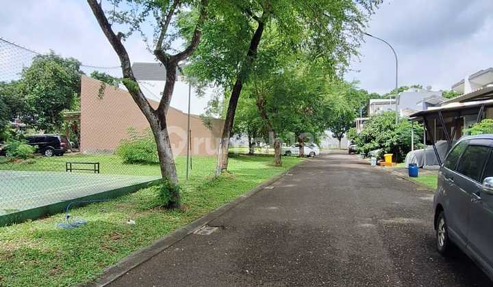 For Sale House in Front of The Icon Park, BSD City For Sale House in Front of The Icon Park, BSD City