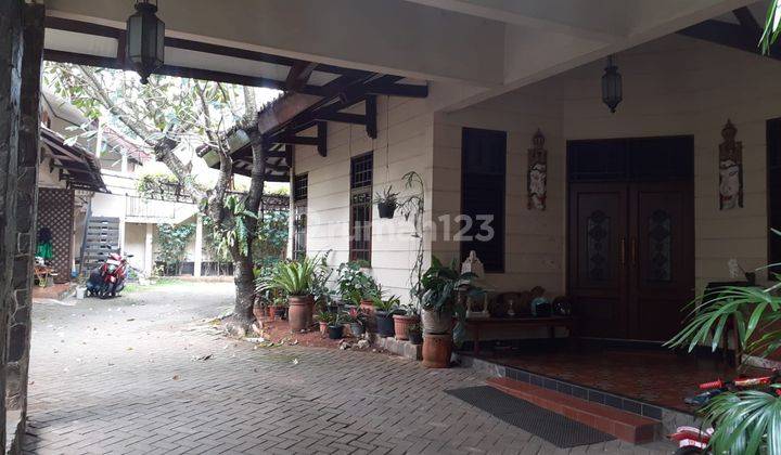 Rumah halaman luas di Pondok labu ada paviliun aktif SHM