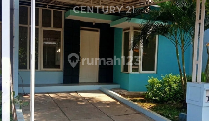 House Already Renovated Comfortable Safe in Central Cikarang America Zone