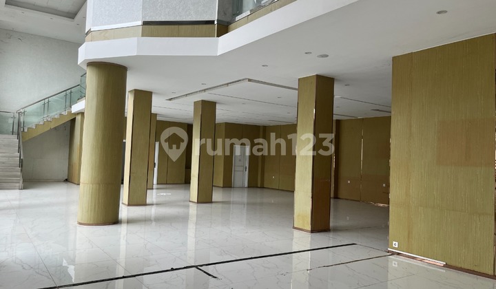 Gedung 2 lantai Komersial, lokasi strategis, dekat Gading Serpong dan Lippo Karawaci  3