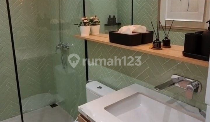 Di sewakan Rumah Bagus Kota Baru Parahyangan 2