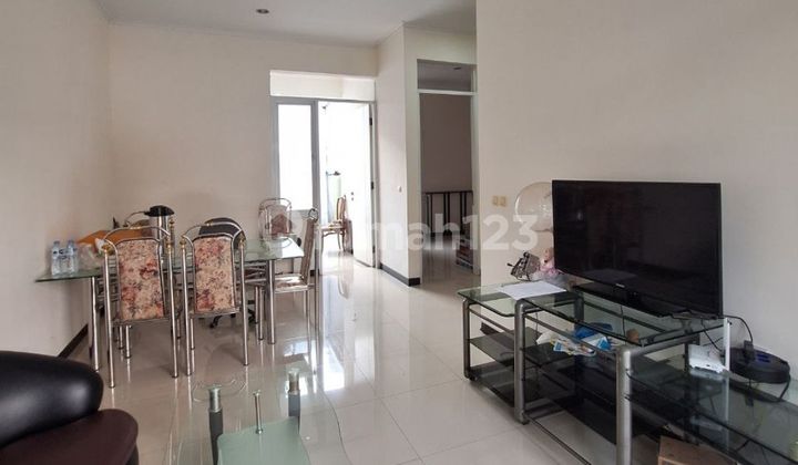 Rumah Minimalis strategis Taman kopo 