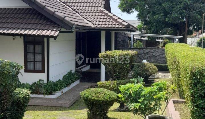 Rumah Mewah nyaman dengan view gunung 1