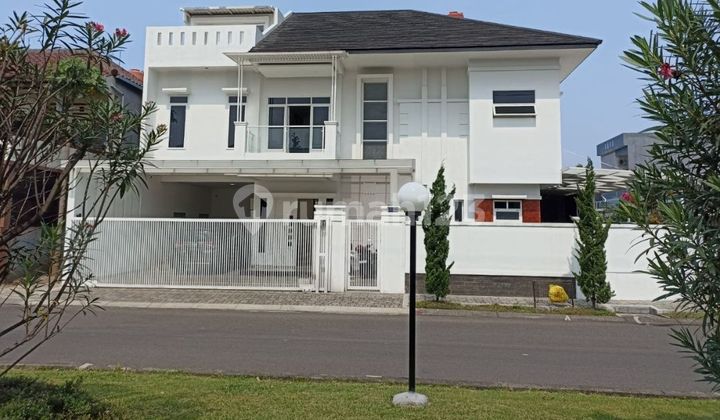 Rumah Luxury Singgasana Siap Huni