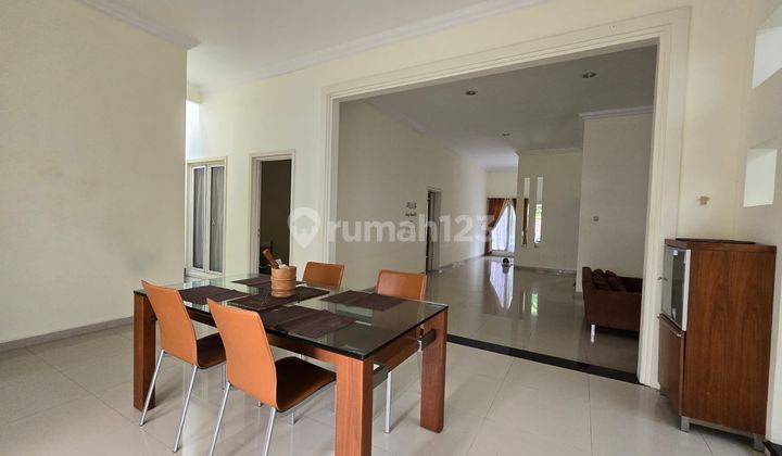  Rumah Furnished Bagus Di Candi Golf 1