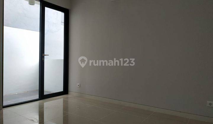Disewakan Rumah Semi Furnished Citra Grand 14
