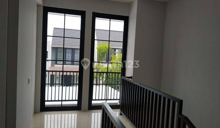 Disewakan Rumah Semi Furnished Citra Grand 16