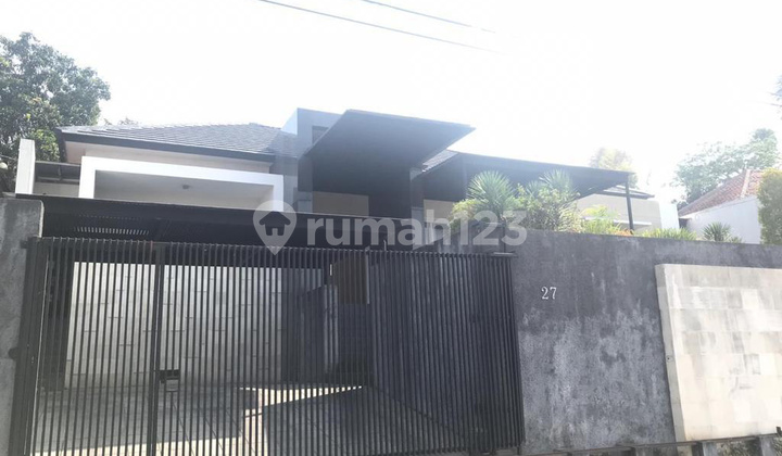 Dijual Rumah Mewah Furnish Lantai Marmer. Jl Slamet, Gajahmungkur 2