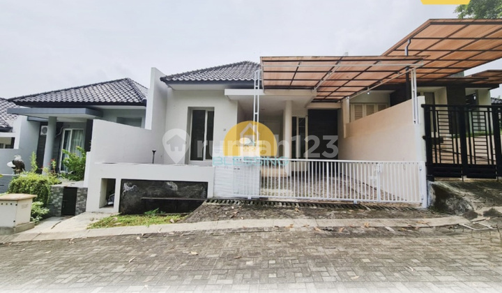 Dijual/Disewakan Rumah Panorama Candi Golf. Ada Kanopi 1
