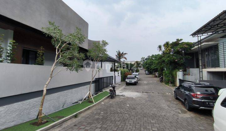 Rumah Mewah Full Furnished Di Panorama Candi Golf 2