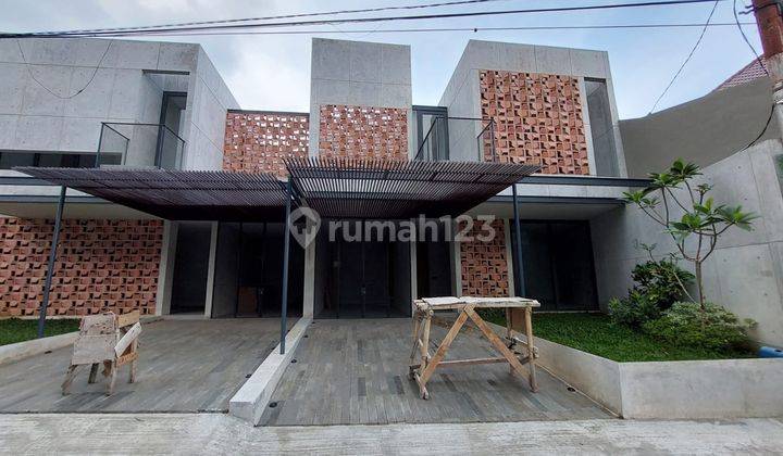 Rumah Mewah 3 Lantai Murah Dekat Akpol Di Siblat Sisingamangaraja 2