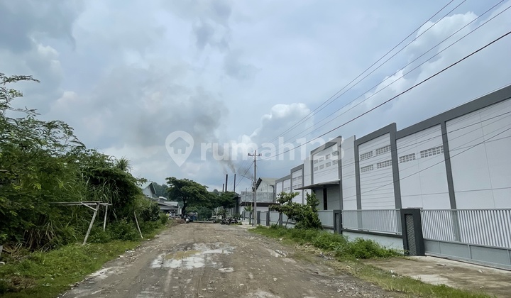 Gudang Baru. Ada Office. 2 Loading Dock. Di Kic Gatsu, Ngaliyan 2