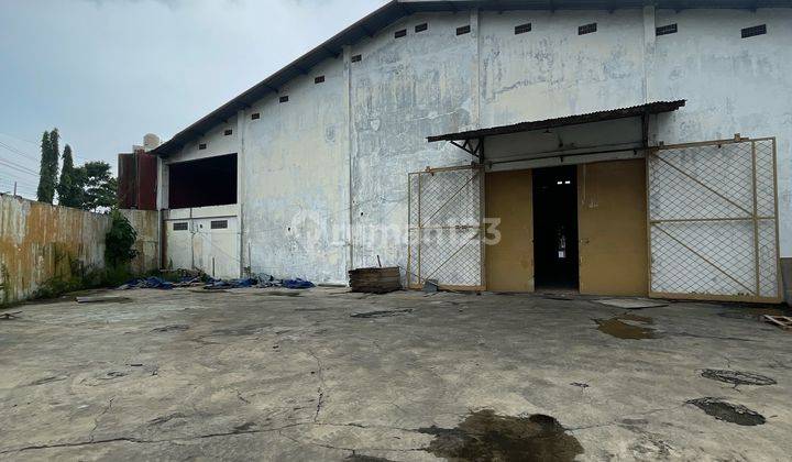 Gudang Blok Depan. Akses 2 Pintu. di KIC Gatsu, Ngaliyan 1