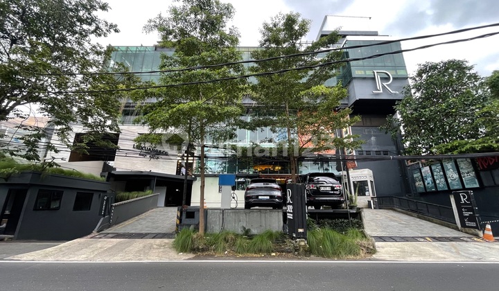 Ruang Usaha Lantai 2 di Gajahmungkur. Cocok Kantor / Padel Store 1